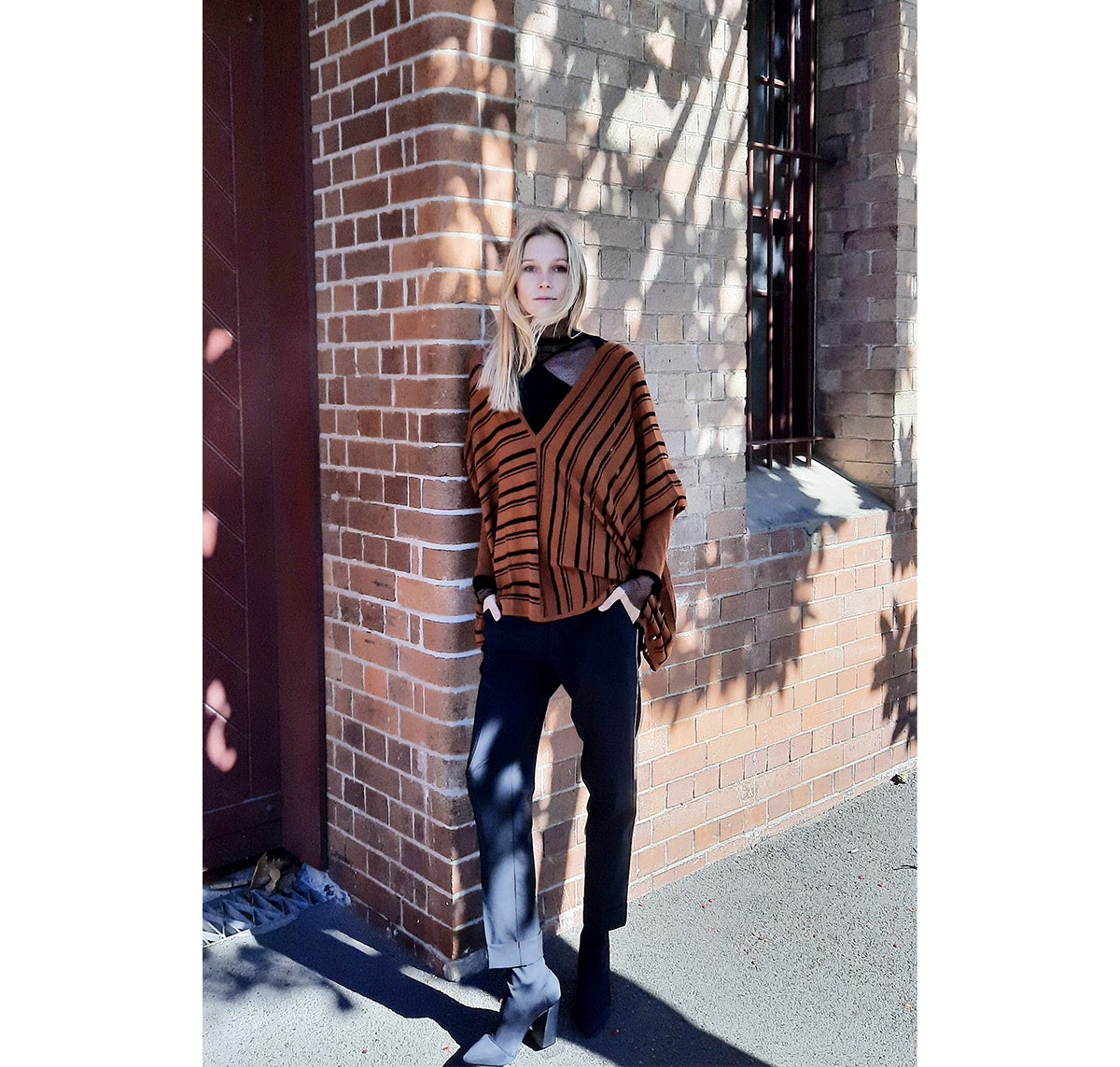 https://www.taylorboutique.co.nz/shop/knitwear/stripe-tied-lucent-sweater-briqueblack/7149brb