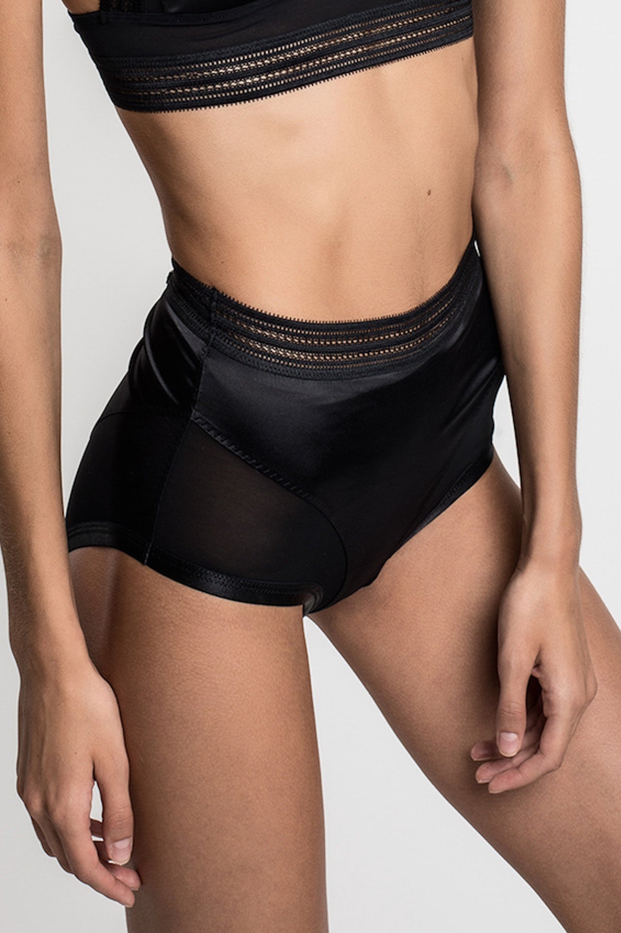 Jamie High-waisted Brief - Black in Black