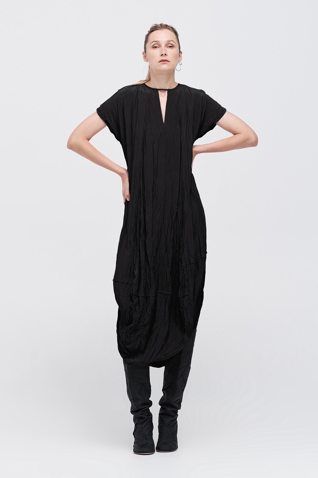 Washed Ozone Dress - Black in Black - Taylor