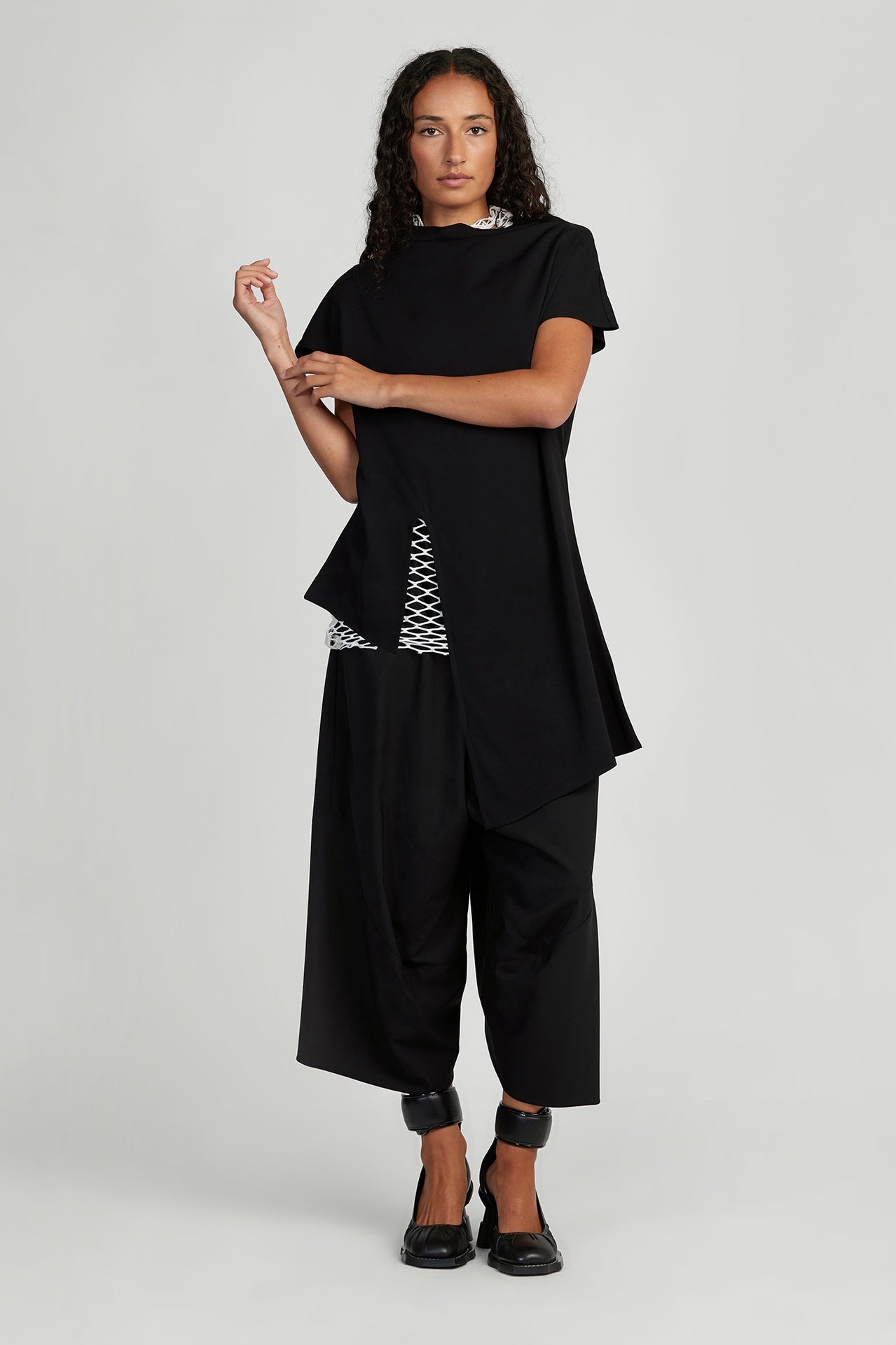 Exposure Pant - Black in Black