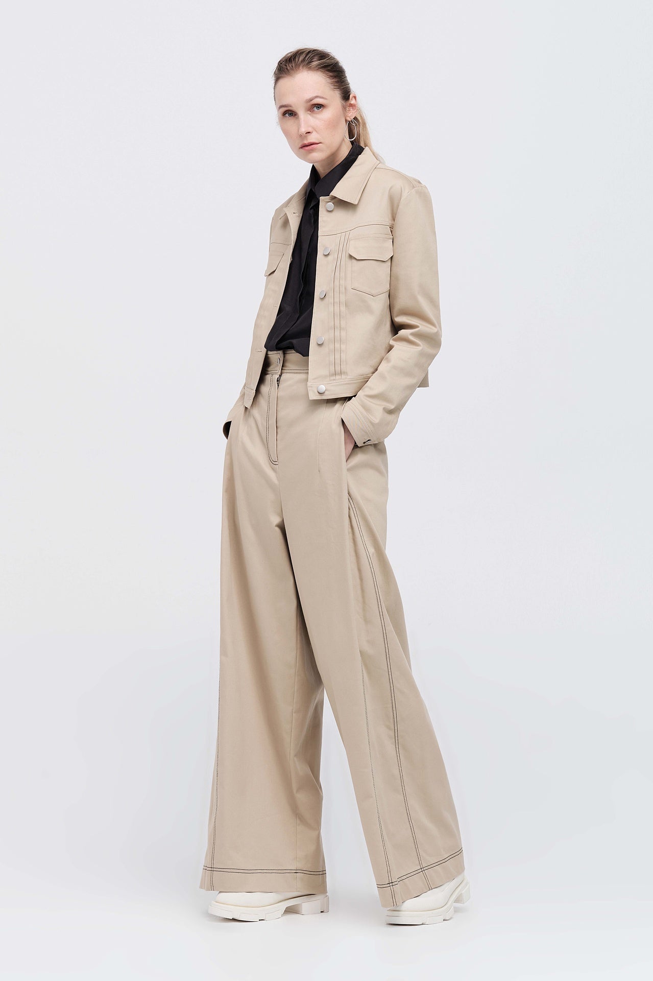 Attained Pant - Camel in Beige