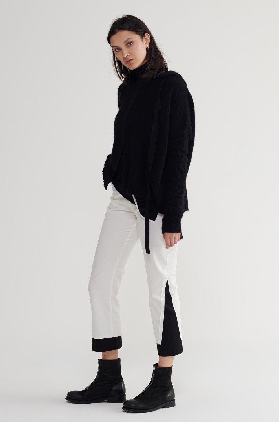 Taylor Uncover Jean - Ivory/black in Ivory