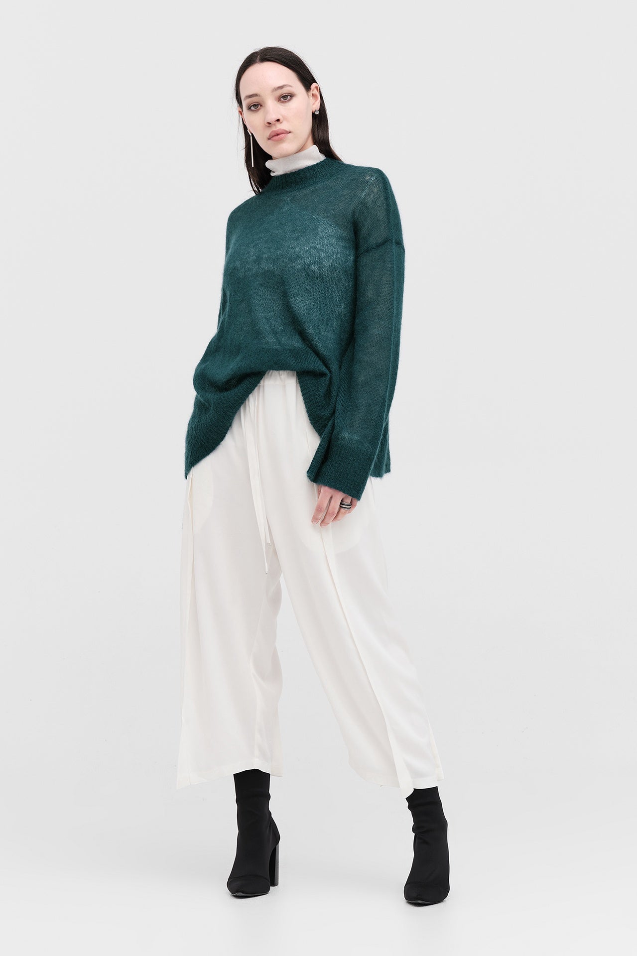 Float Sweater - Mineral in Green