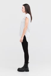 Raised Intensify Legging - Black in Black