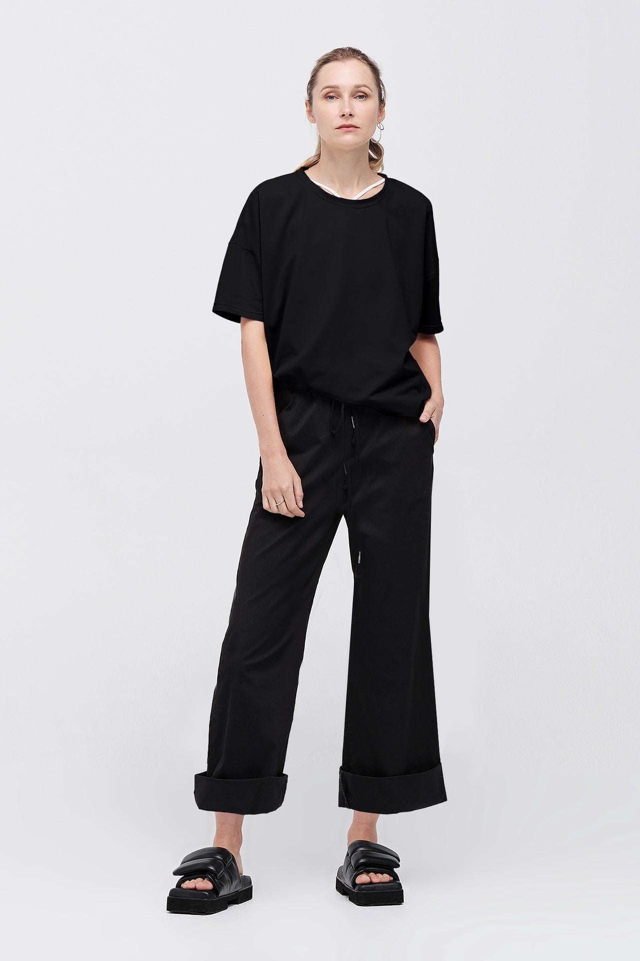 Propagate Pant - Black in Black