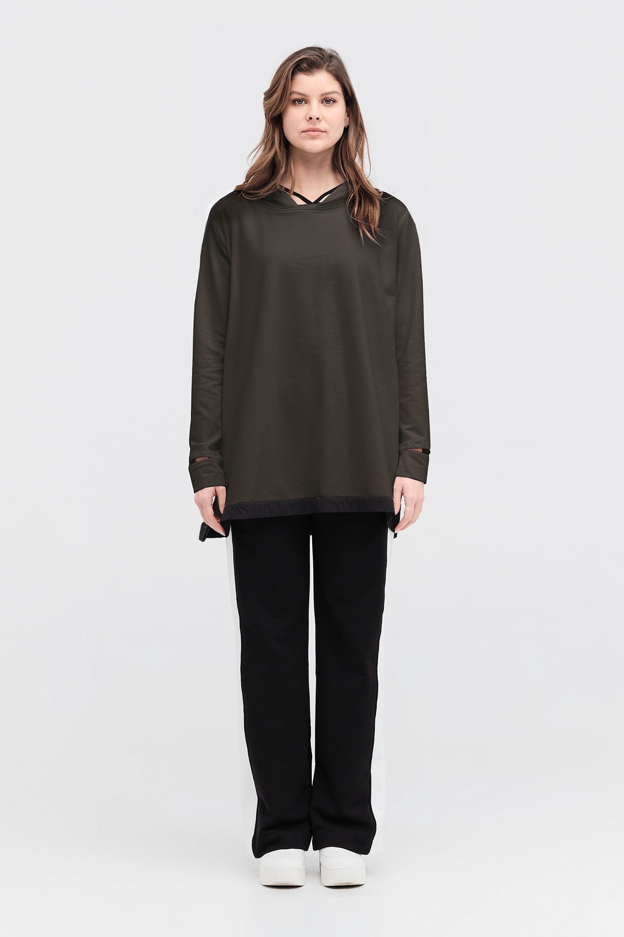 Inverse Sweat - Tarmac/black in Brown