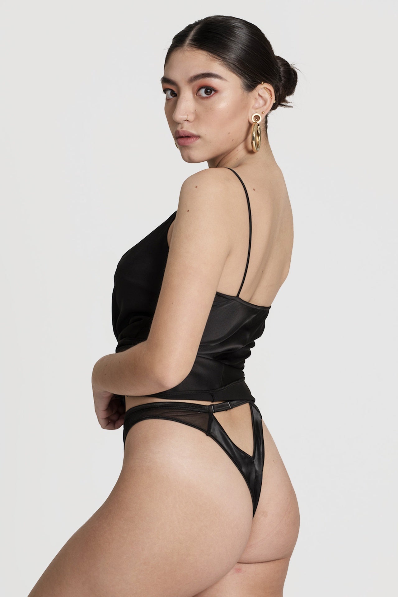 Jett High-cut G String - Black in Black