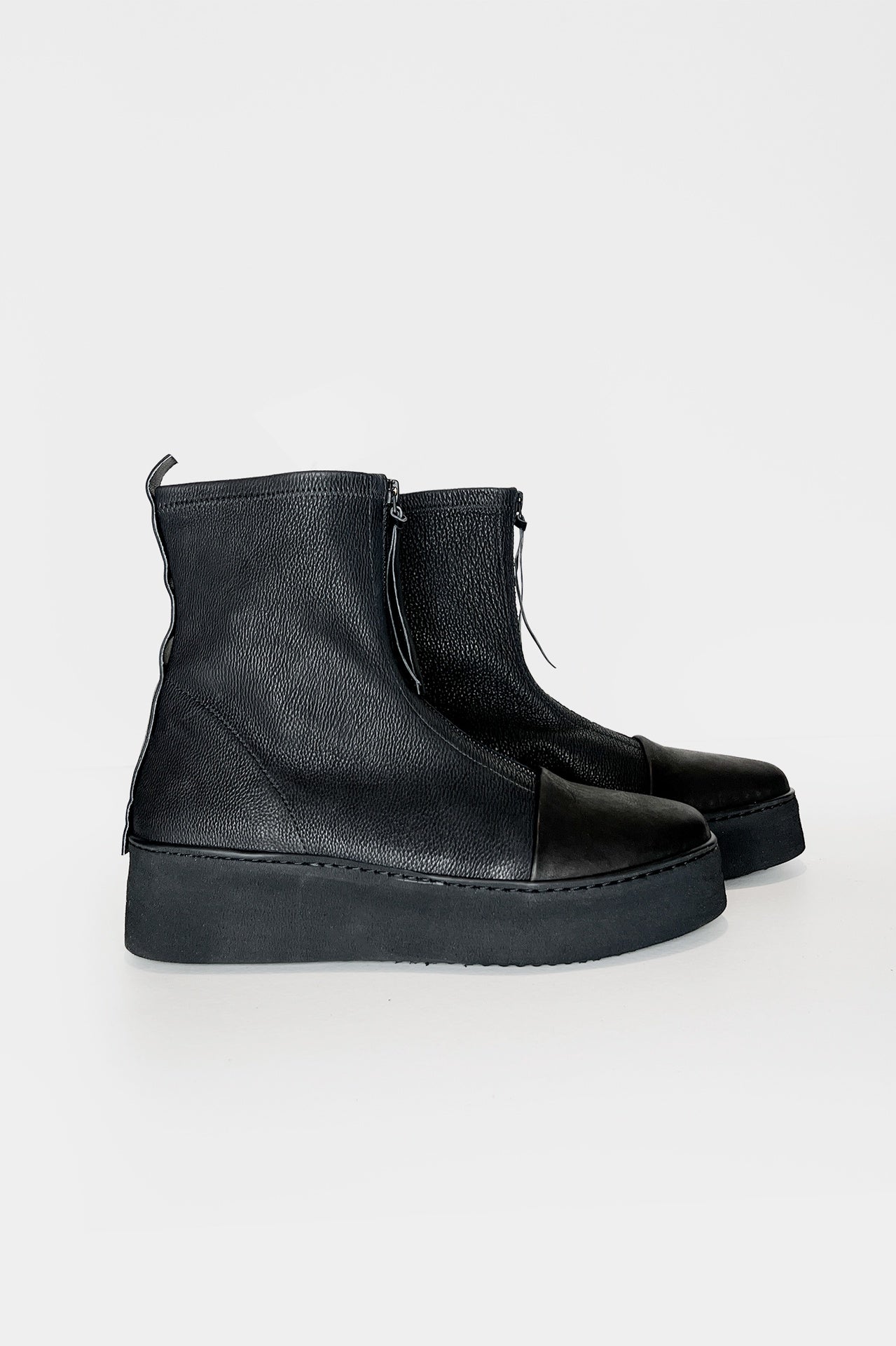 All In One Boots - Black/black in Black