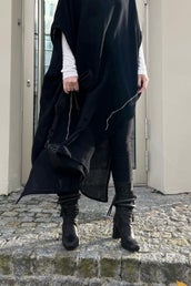 Big Dimension Heeled Boot - Black/black in Black