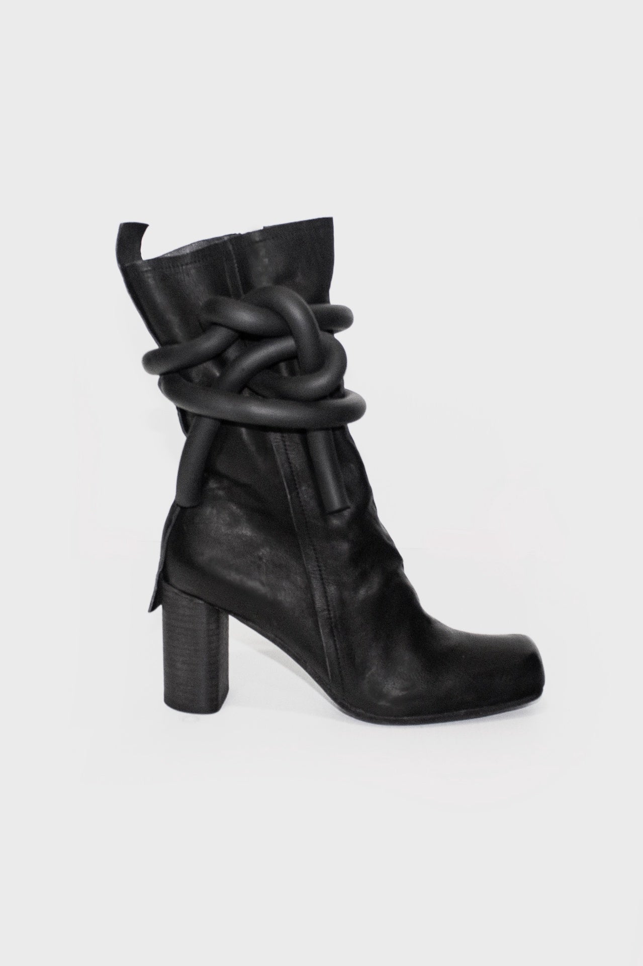 Big Dimension Heeled Boot - Black/black in Black