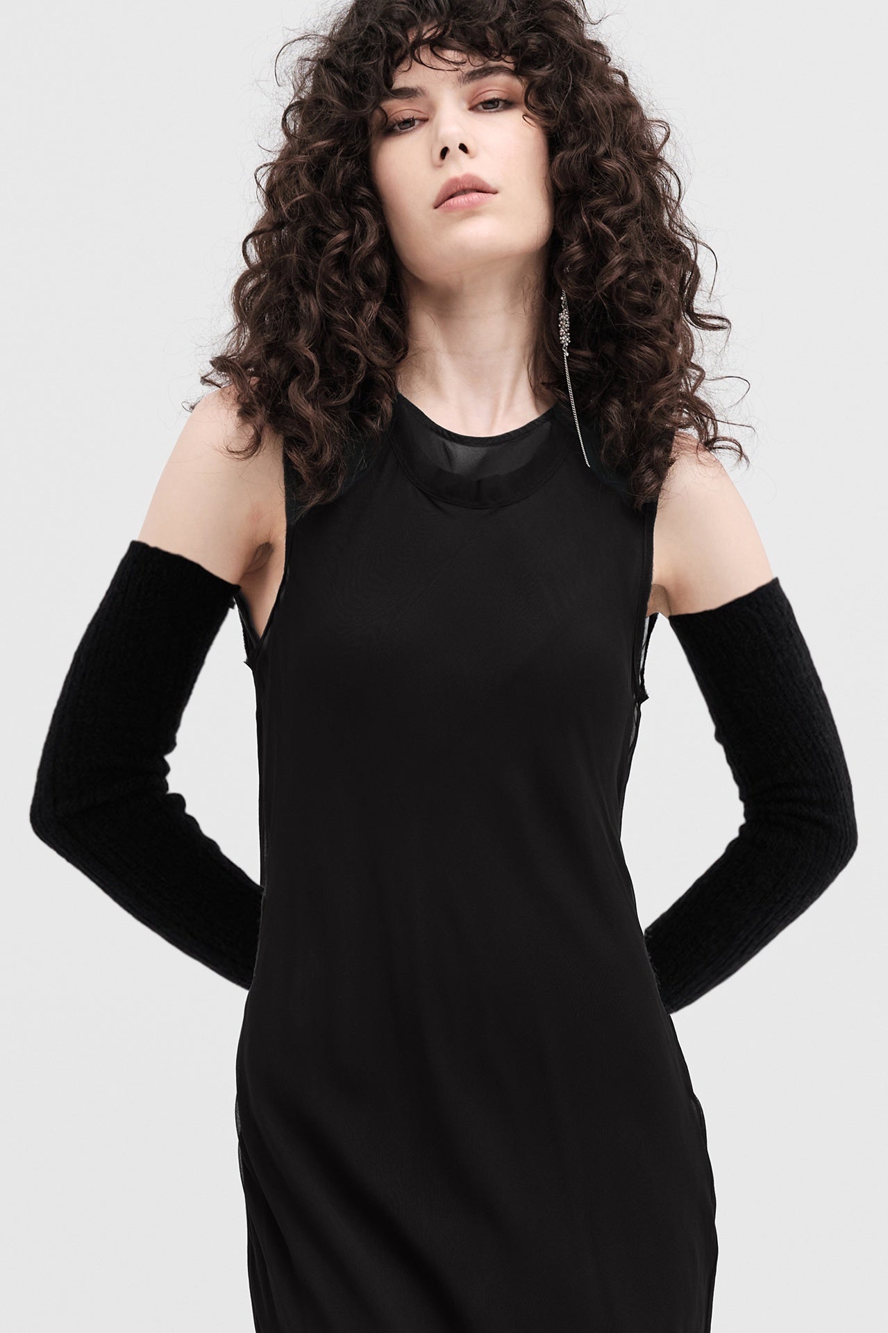 Channel Sleeves - Black in Black