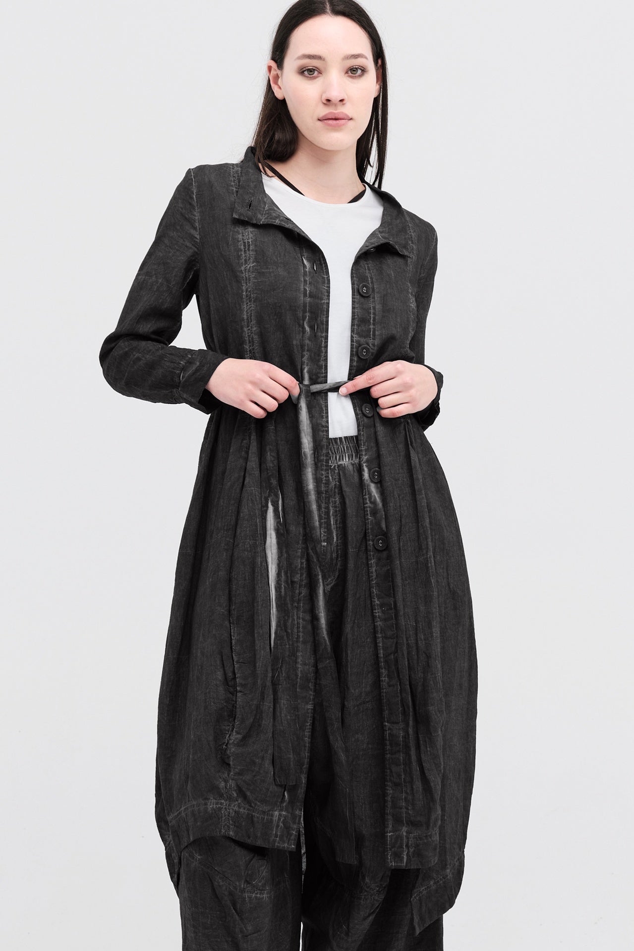 Diffused Scope Coat - Blackened Grey in Black