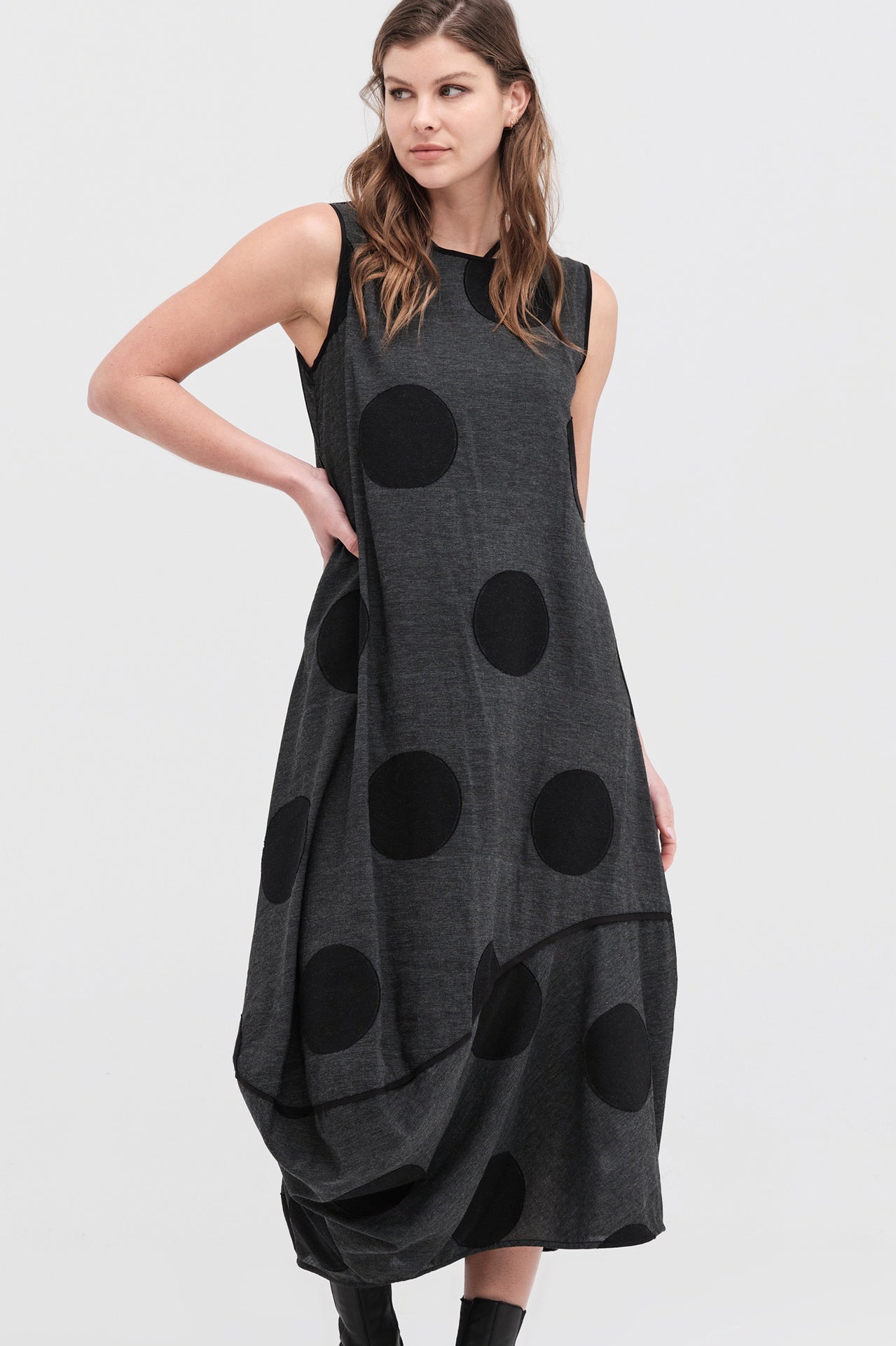 Division Dress - Black/grey Spot in Grey