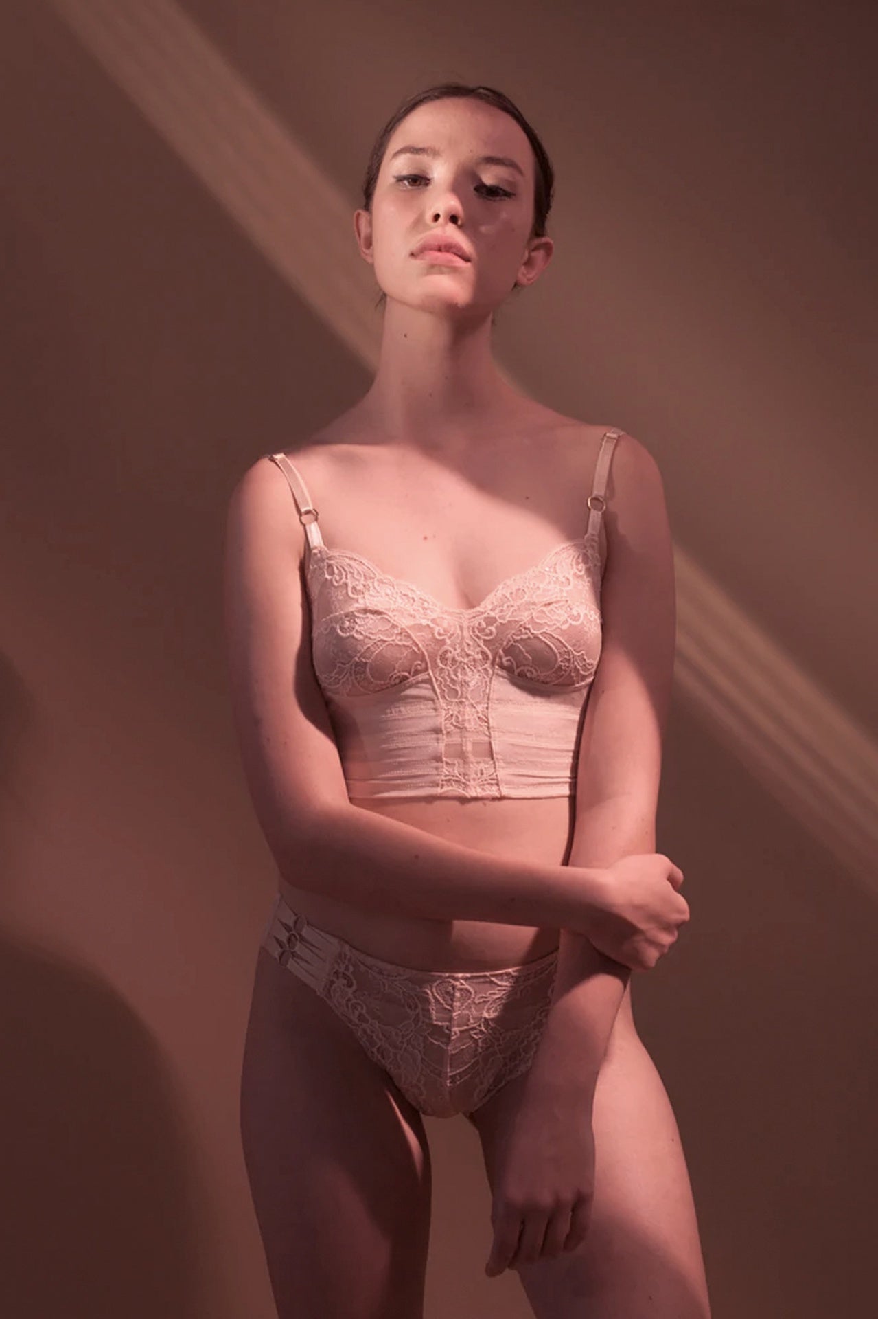 Dylan - Lace Midi Knicker - Powder in Beige