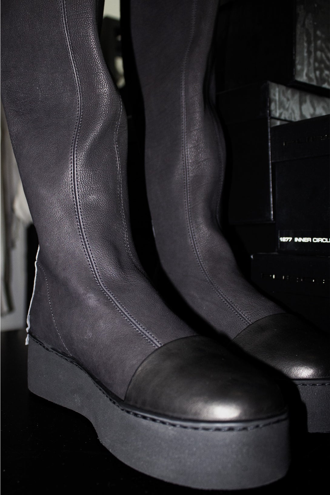 Keeps U Cool Knee High Boots - Black/black in Black