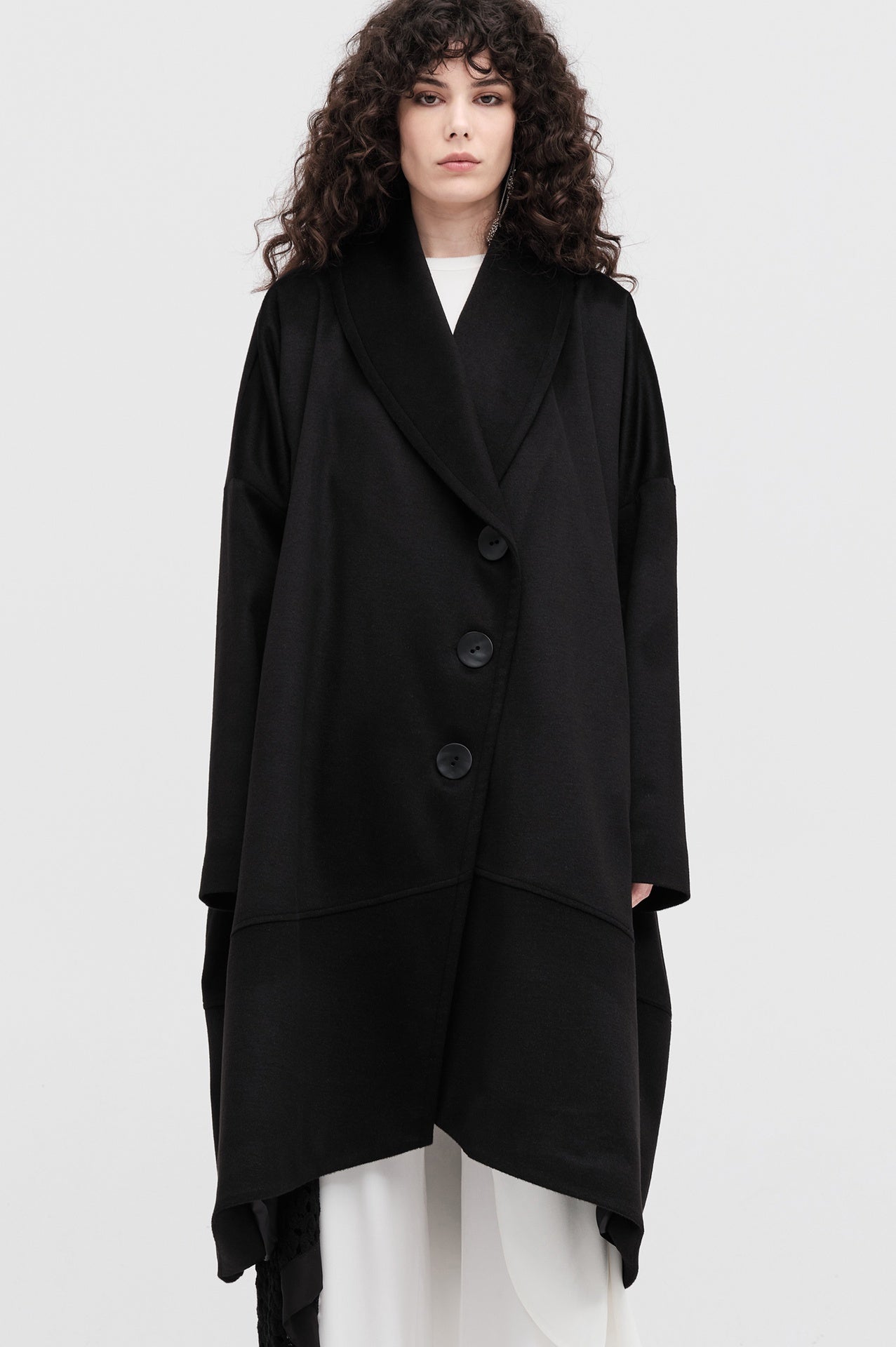 Monument Coat - Black in Black