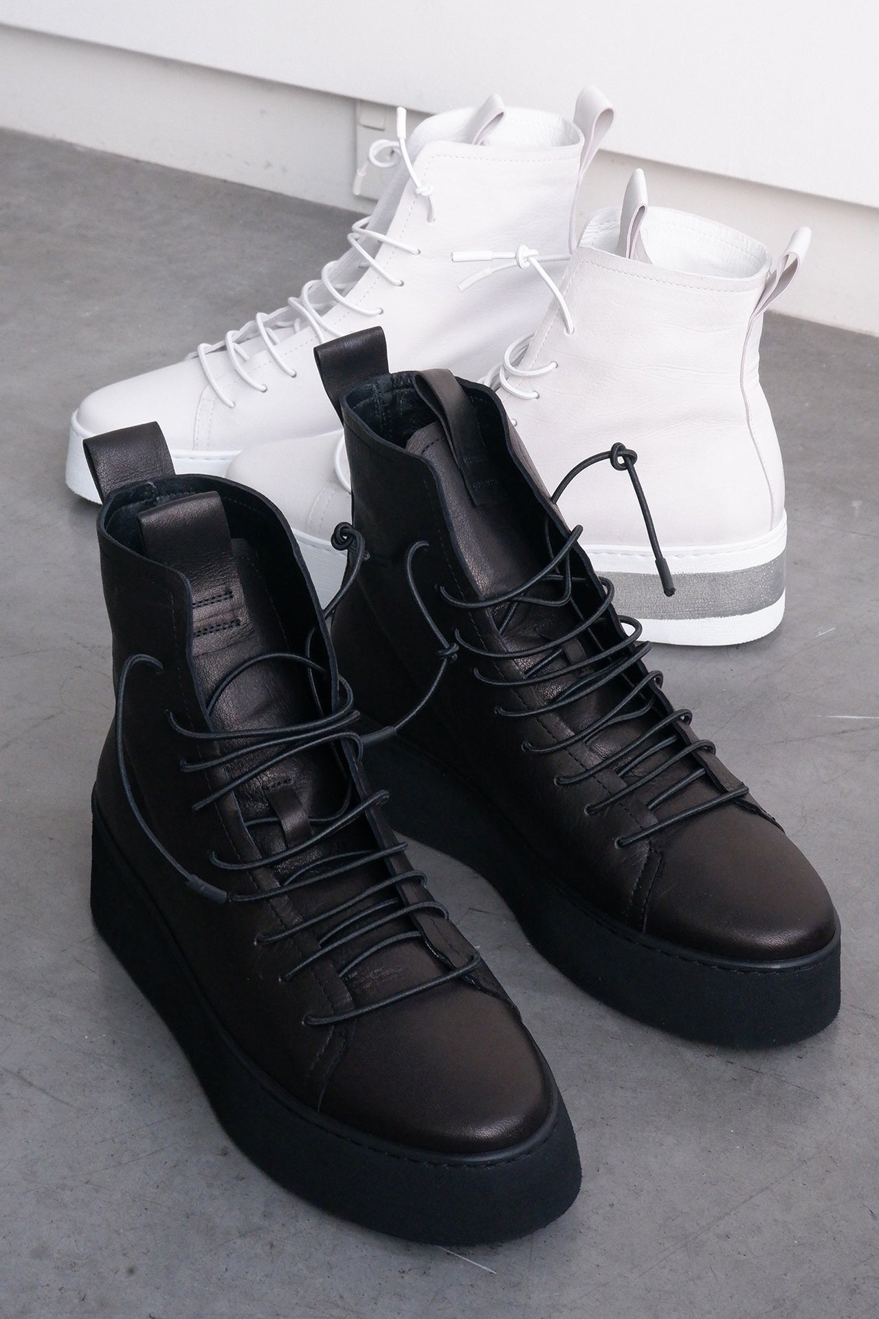 Nice Team Boots - Black in Black