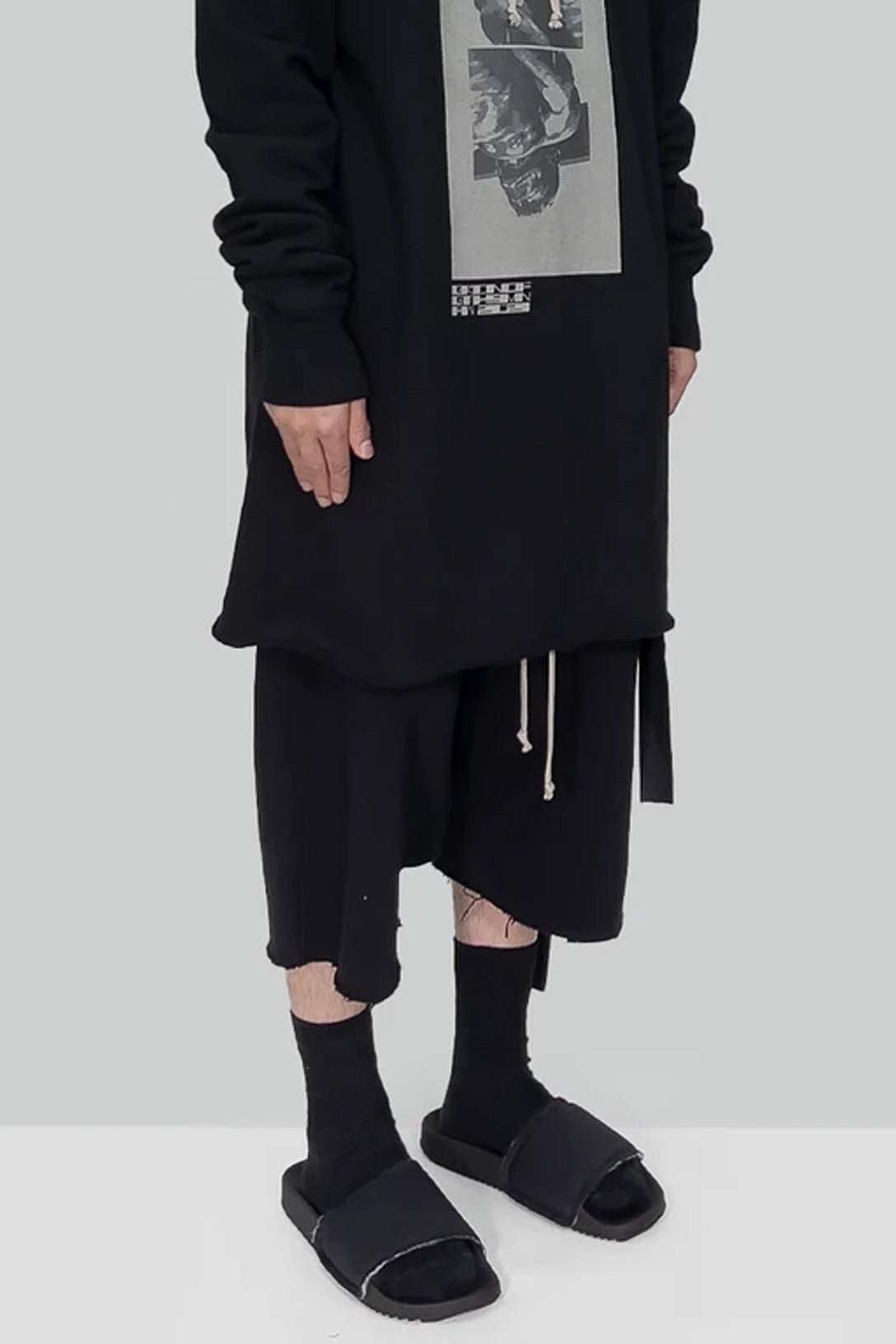 Puffer Slide - Black/black in Black - Taylor