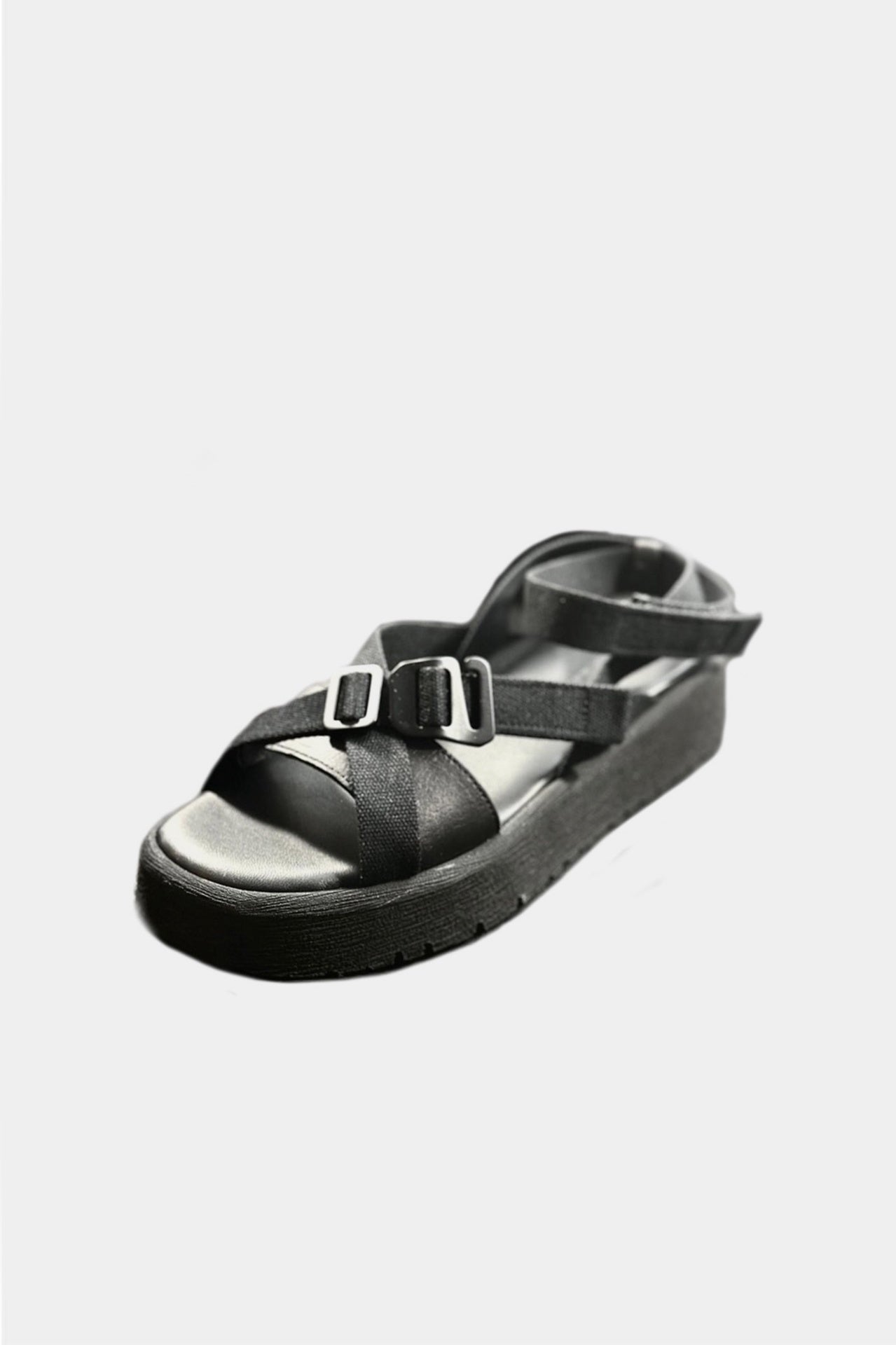 New Flash Sandal - Black in Black