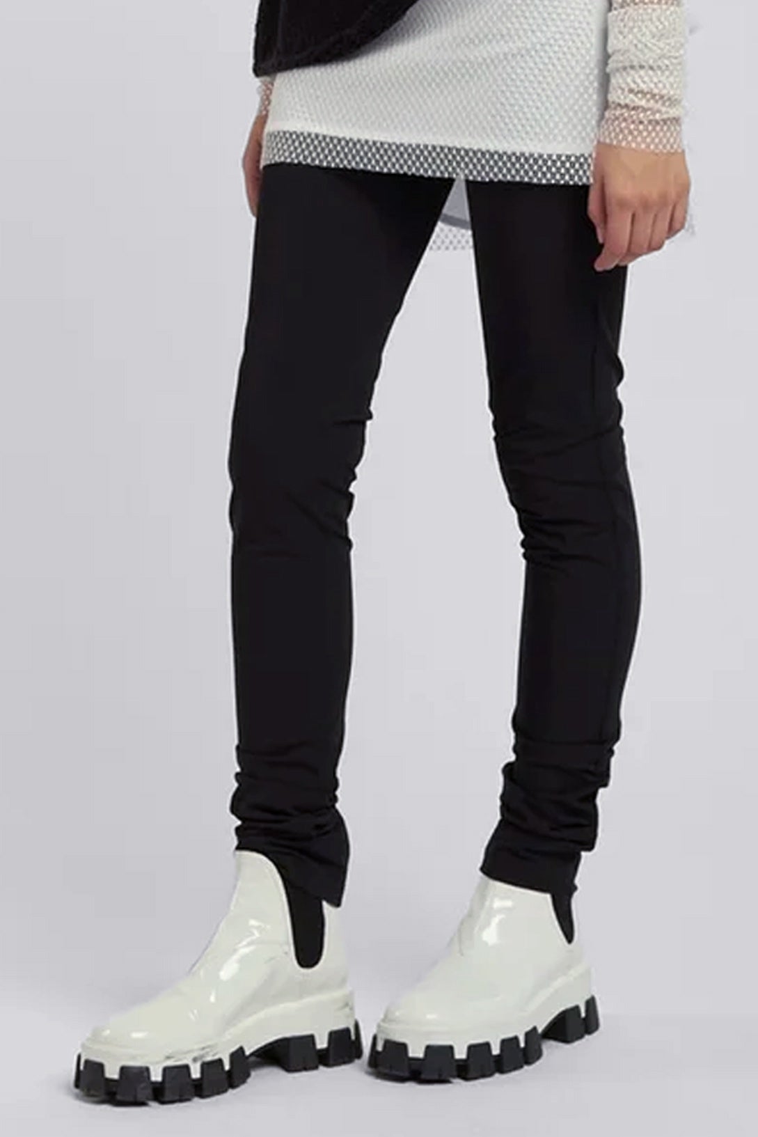 Raised Integral Pant - Black 2 Way Stretch in Black