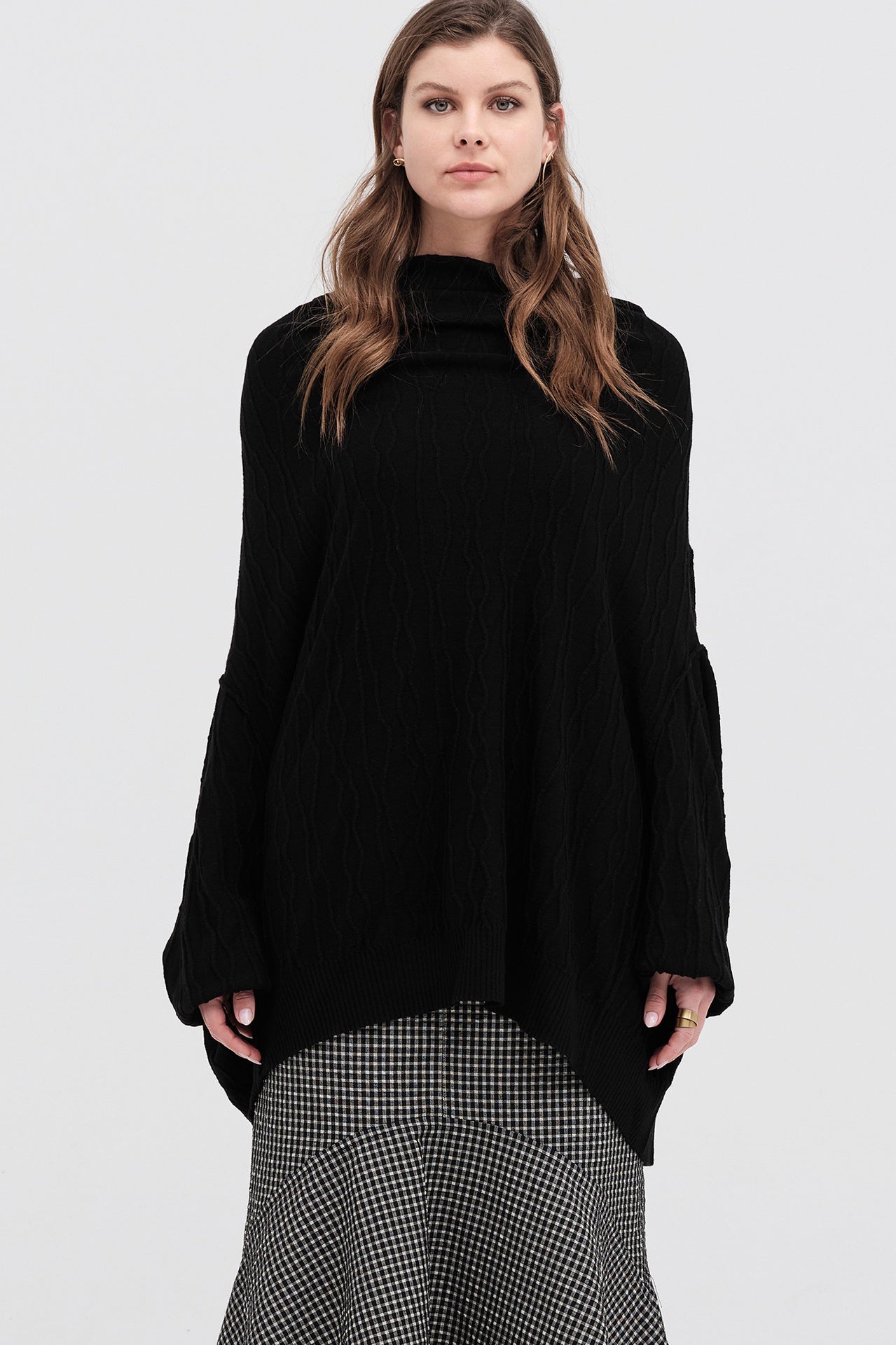 Ripple Shade Sweater - Black in Black