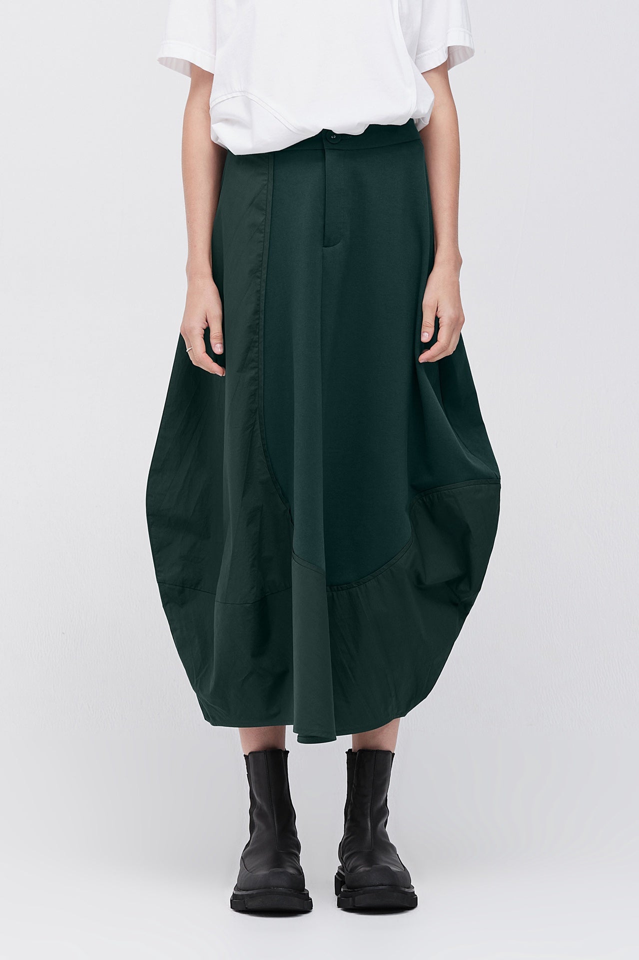 Wave Skirt - Foliage in Green