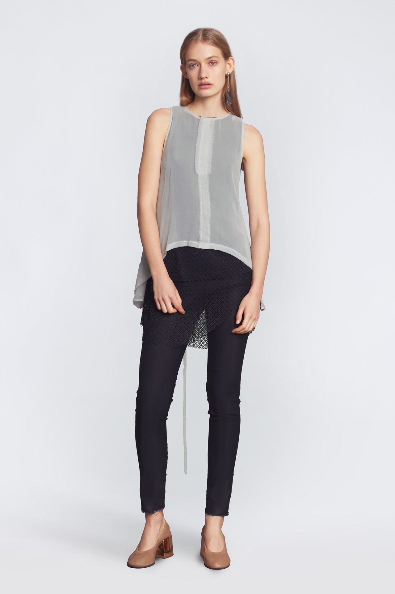 Cropped Integral Pant - Black 2 Way Stretch in Black